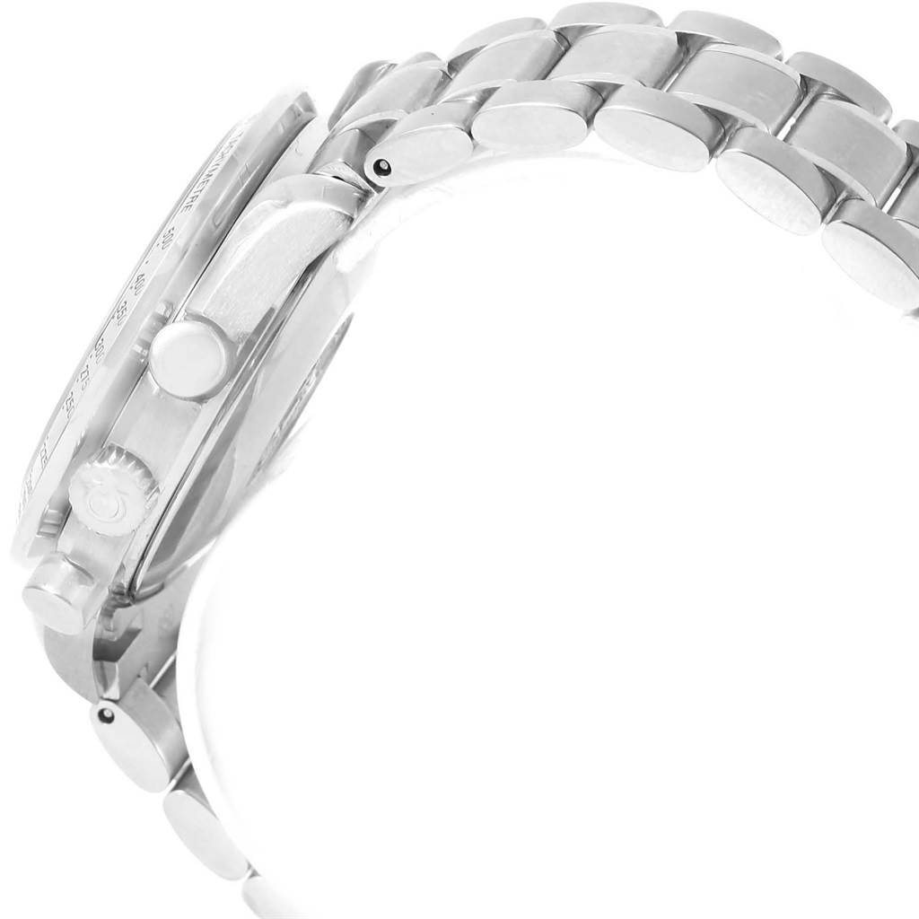 This side view of the Omega Speedmaster 3523.80.00 Men
s Stainless Steel Blue Dial 3523.80.00 Men
s Stainless Steel Blue Dial watch features the crown, pushers, and metal bracelet.