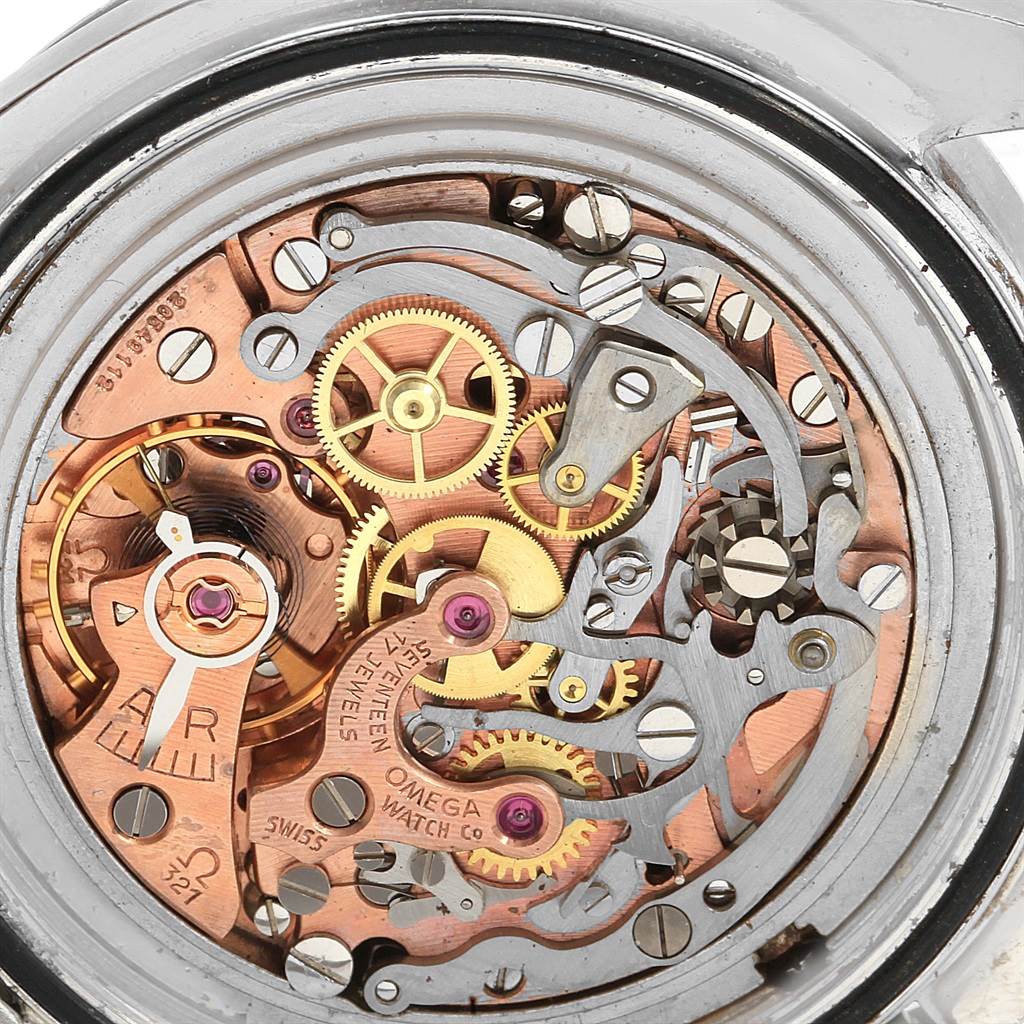 This image shows a close-up view of the movement and inner mechanics of the Omega Speedmaster 145.012 Men
s Stainless Steel Black Dial 145.012 Men
s Stainless Steel Black Dial watch.