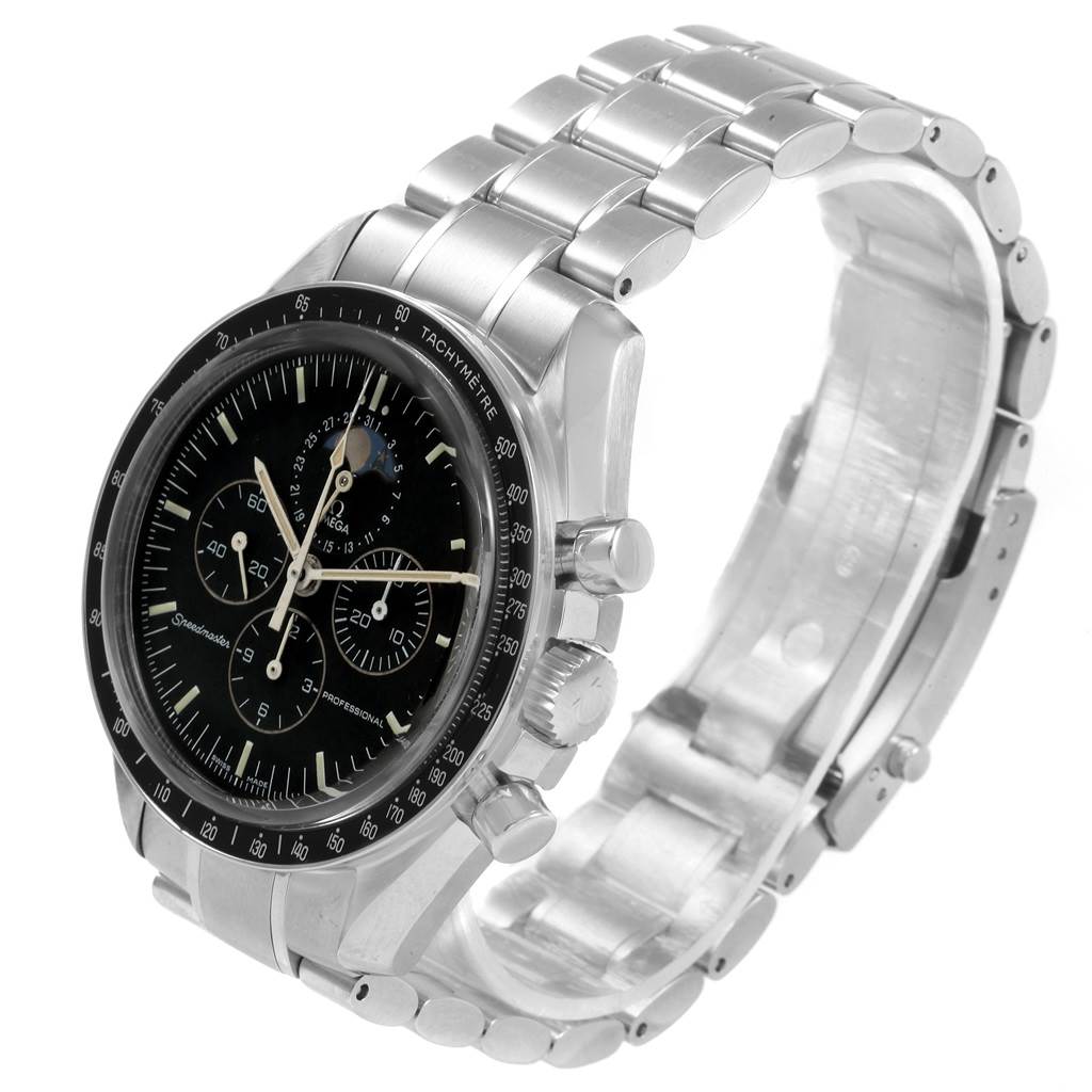 The image shows the Omega Speedmaster 3576.50.00 Men
s Stainless Steel Black Dial 3576.50.00 Men
s Stainless Steel Black Dial watch at a three-quarter angle, highlighting its dial, case, crown, pushers, and bracelet.