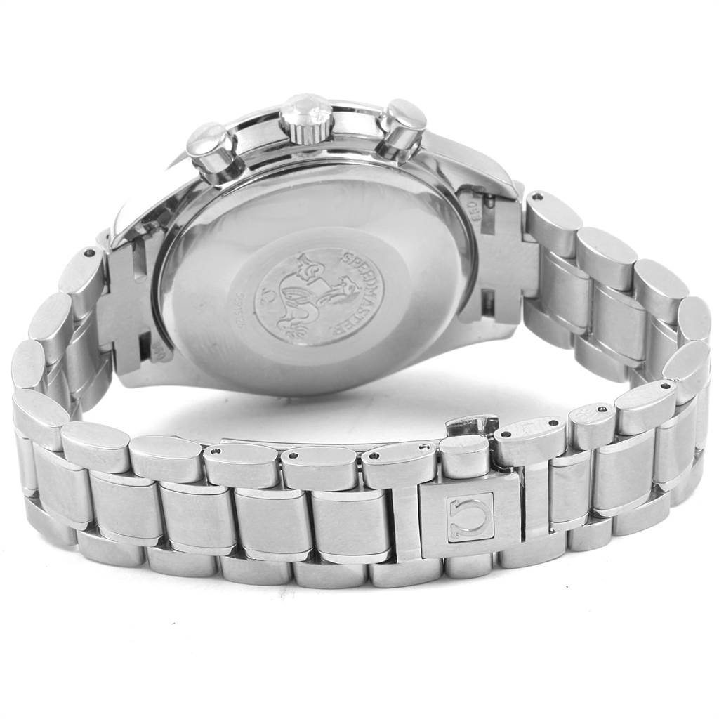 The image shows the back and clasp of an Omega Speedmaster 3520.50.00 Men
s Stainless Steel Black Dial 3520.50.00 Men
s Stainless Steel Black Dial watch, focusing on the metal bracelet and case back.