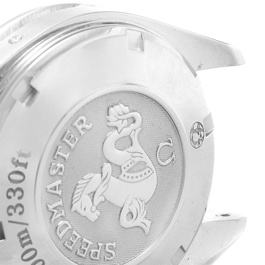 The image shows the case back of the Omega Speedmaster 323.30.40.40.04.001 Men
s Stainless Steel White Dial 323.30.40.40.04.001 Men
s Stainless Steel White Dial watch, featuring the engraved "Speedmaster" logo and waterproof depth rating.