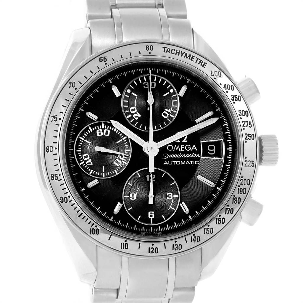 The image shows a front view of an Omega Speedmaster 3513.50.00 Men
s Stainless Steel Black Dial 3513.50.00 Men
s Stainless Steel Black Dial watch, highlighting its dial, chronograph subdials, bezel, and bracelet.