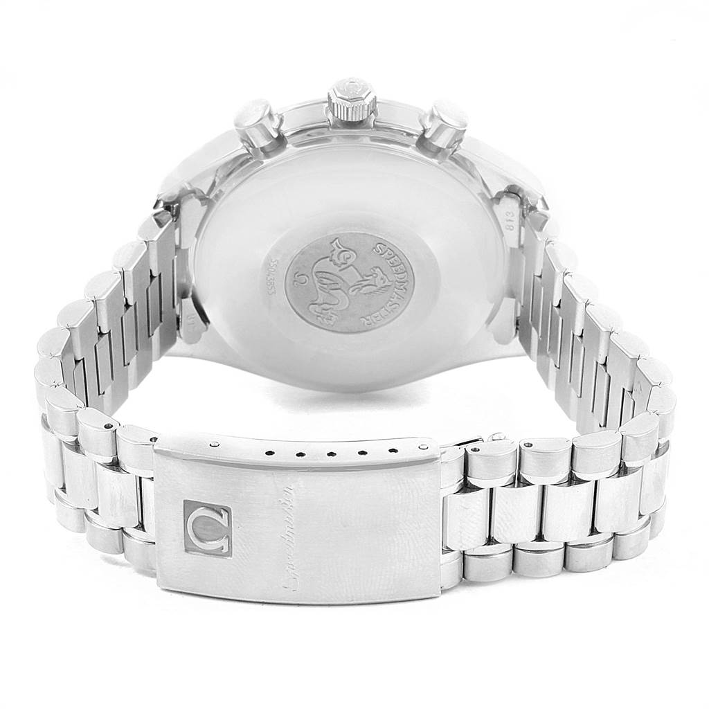 The image shows the back view of an Omega Speedmaster 3511.50.00 Men
s Stainless Steel Black Dial 3511.50.00 Men
s Stainless Steel Black Dial watch, highlighting the case back, clasp, and bracelet.