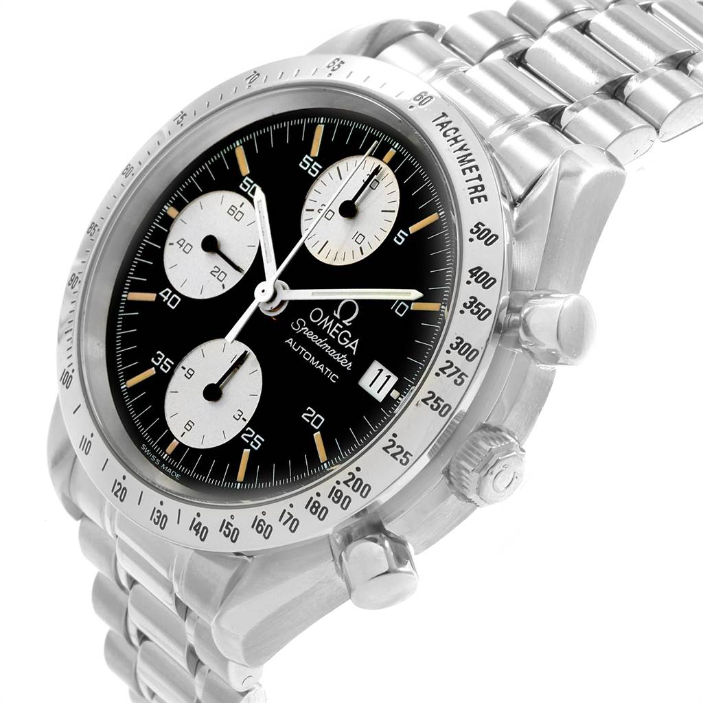 The image shows an angled view of an Omega Speedmaster 3511.50.00 Men
s Stainless Steel Black Dial 3511.50.00 Men
s Stainless Steel Black Dial watch, highlighting the dial, chronograph subdials, and tachymeter bezel.