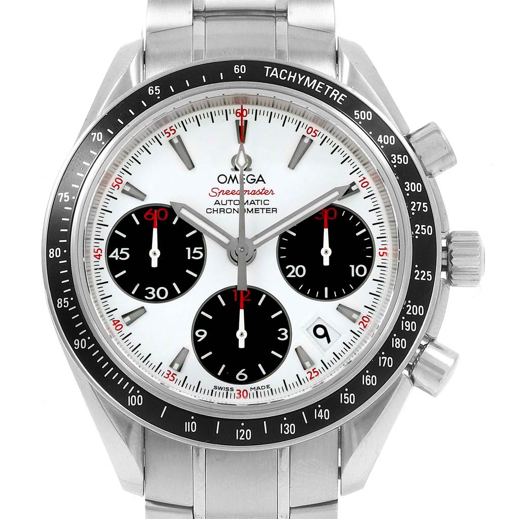 The image shows the Omega Speedmaster 323.30.40.40.04.001 Men
s Stainless Steel White Dial 323.30.40.40.04.001 Men
s Stainless Steel White Dial watch face clearly, highlighting its dial, subdials, and tachymeter bezel.