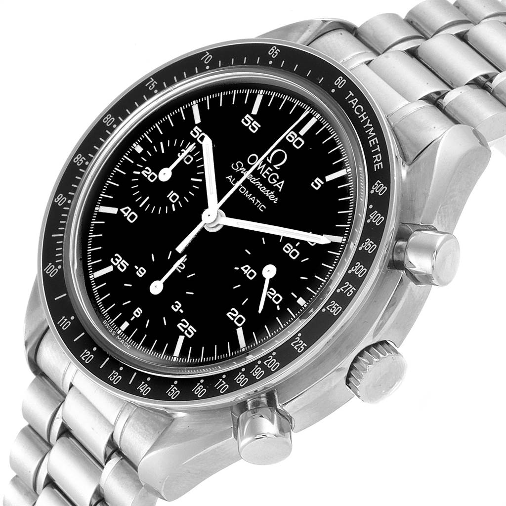This image shows an Omega Speedmaster 3510.50.00 Men
s Stainless Steel Black Dial 3510.50.00 Men
s Stainless Steel Black Dial watch from an oblique angle, highlighting its dial, bezel, and stainless steel bracelet and crown.