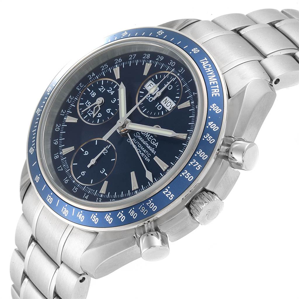 The image shows an Omega Speedmaster 3222.80.00 Men
s Stainless Steel Blue Dial 3222.80.00 Men
s Stainless Steel Blue Dial watch at a slight angle, highlighting the stainless steel bracelet, tachymeter bezel, and chronograph sub-dials.