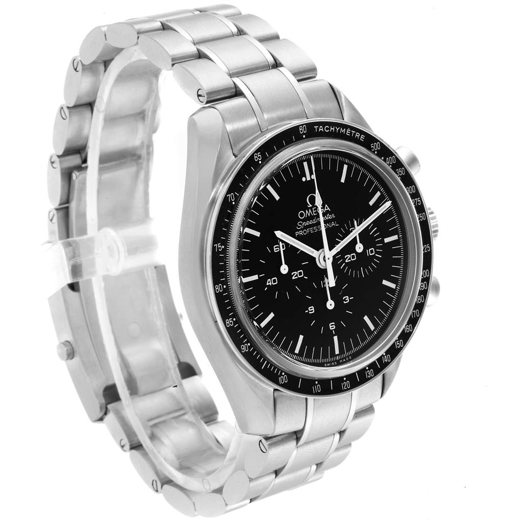 The image shows a left-front angle of an Omega Speedmaster 3573.50.00 Men's Stainless Steel Black Dial 3573.50.00 Men's Stainless Steel Black Dial watch, highlighting the bracelet and the tachymeter bezel.