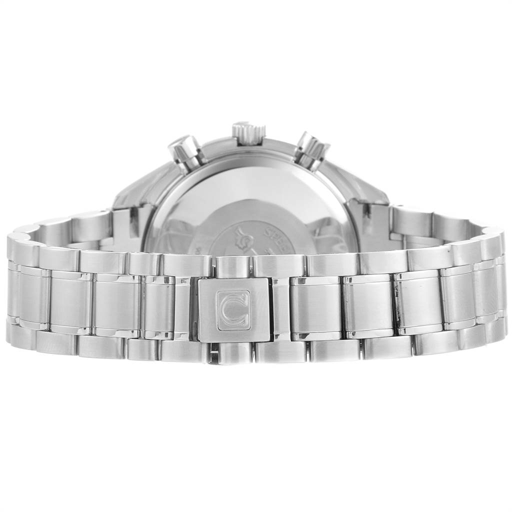 This image shows the clasp and back view of an Omega Speedmaster 3513.46.00 Men
s Stainless Steel Blue Dial 3513.46.00 Men
s Stainless Steel Blue Dial watch, highlighting the metal bracelet and case back.