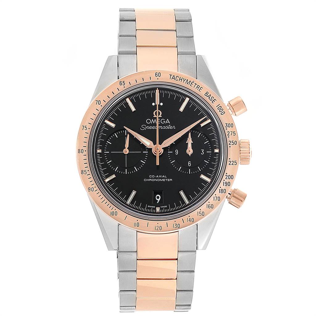 This image shows a front view of the Omega Speedmaster 331.20.42.51.01.002 Men's Steel and Gold (two tone) Black Dial 331.20.42.51.01.002 Men's Steel and Gold (two tone) Black Dial watch, highlighting the dial, bezel, crown, chronograph pushers, and bracelet.