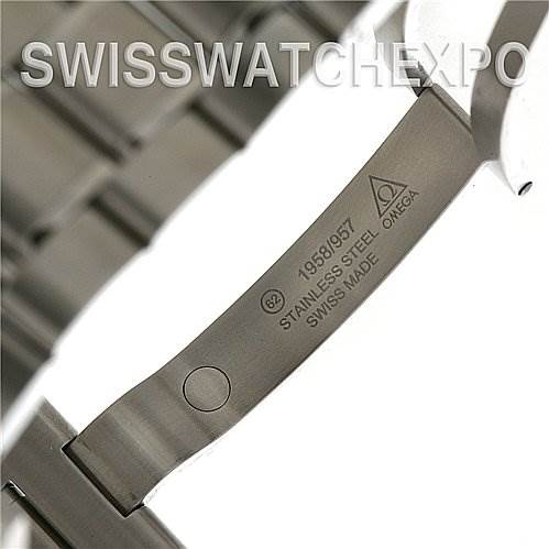 This image shows a close-up of the clasp on the stainless steel bracelet of an Omega Speedmaster 311.   30.   42.   30.   01.   002 Men
s Stainless Steel Black Dial 311.   30.   42.   30.   01.   002 Men
s Stainless Steel Black Dial watch.