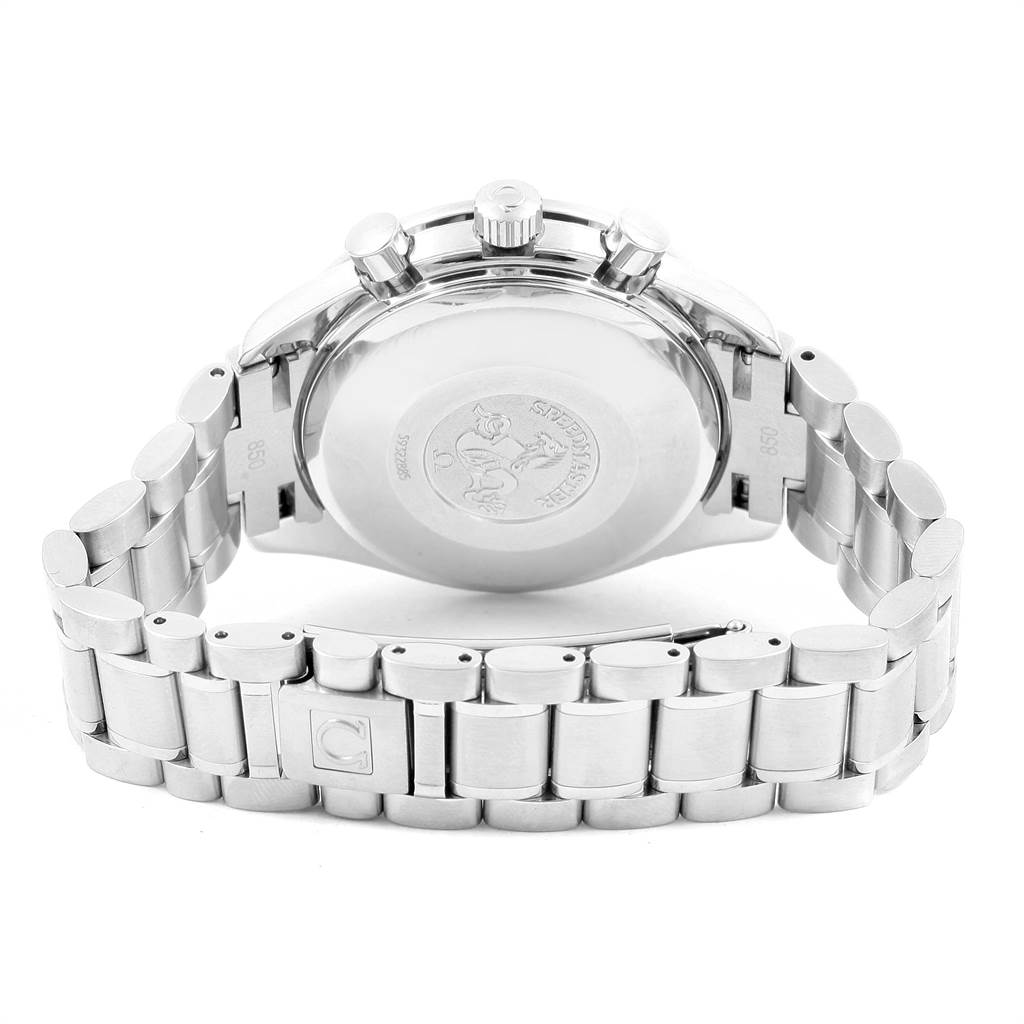 The image shows the back case and bracelet of an Omega Speedmaster 3513.50.00 Men
s Stainless Steel Black Dial 3513.50.00 Men
s Stainless Steel Black Dial watch.