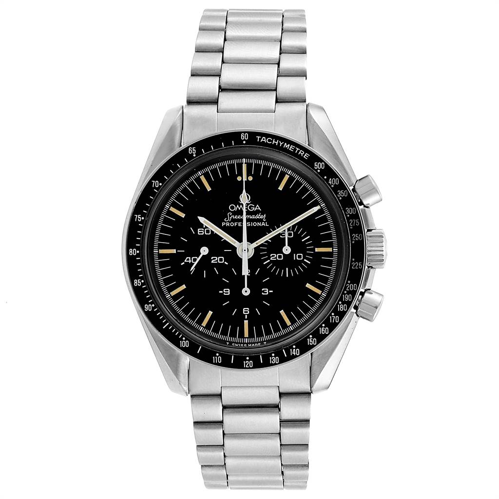 The image shows a front view of the Omega Speedmaster 145.022 Men
s Stainless Steel Black Dial 145.022 Men
s Stainless Steel Black Dial watch, displaying the dial, bezel, and stainless steel bracelet.