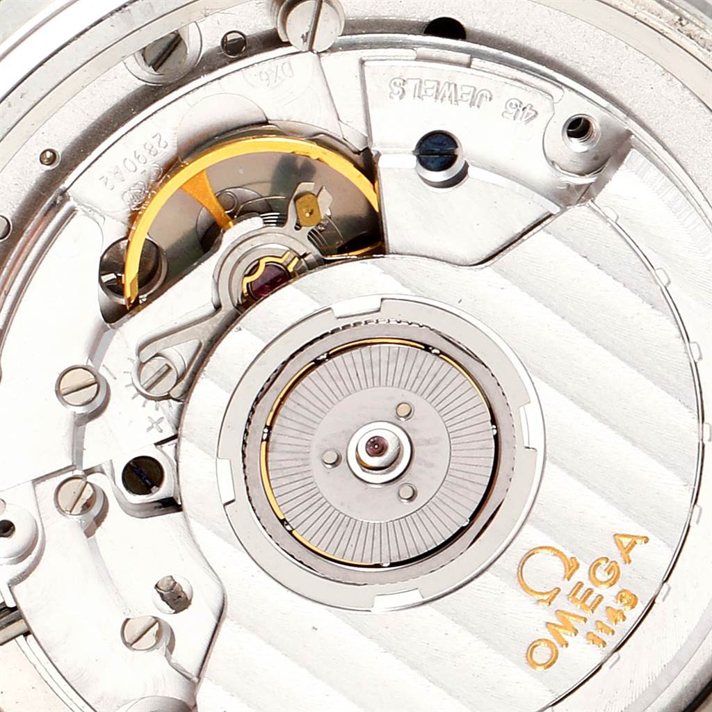 This image shows a close-up of the movement and internal mechanics of an Omega Speedmaster 3510.50.00 Men
s Stainless Steel Black Dial 3510.50.00 Men
s Stainless Steel Black Dial watch.