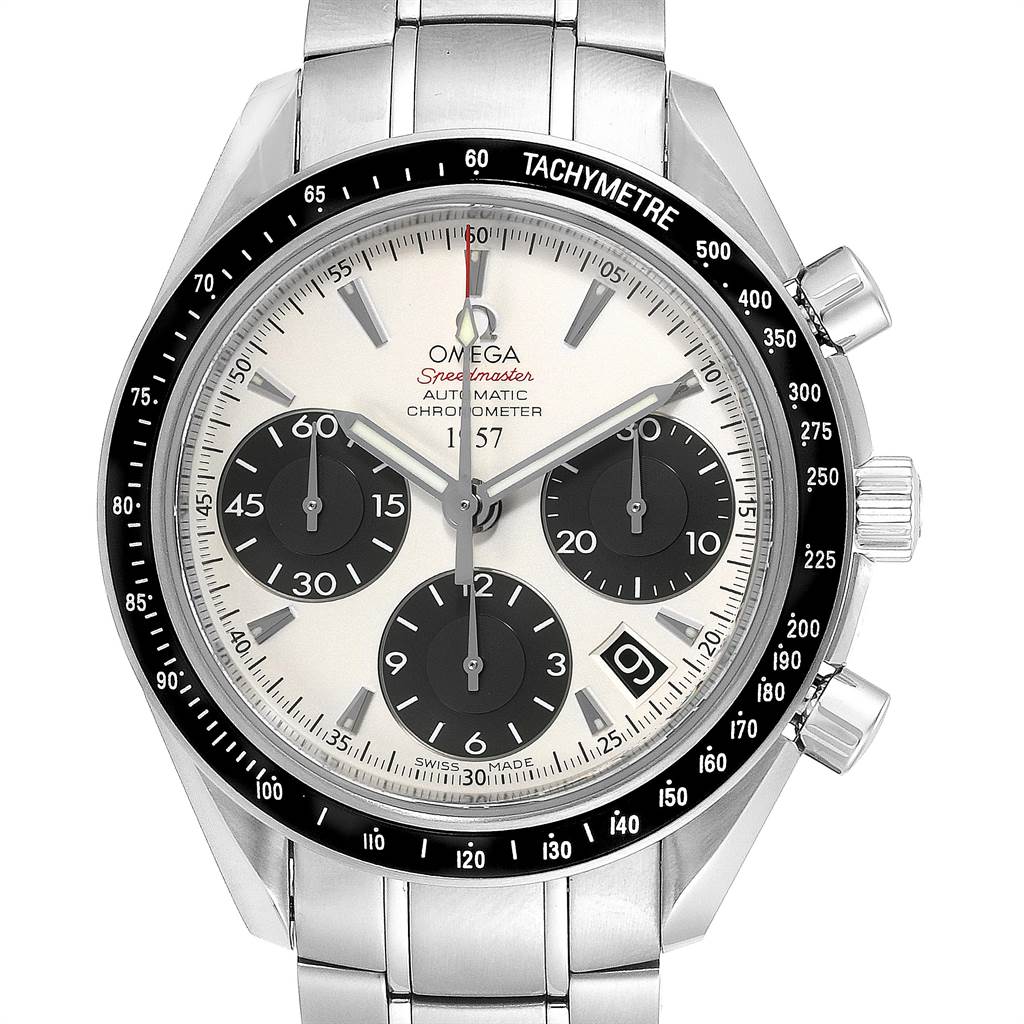 The image shows a front view of the Omega Speedmaster 323.30.40.40.02.001 Men
s Stainless Steel White Dial 323.30.40.40.02.001 Men
s Stainless Steel White Dial watch, highlighting its dial, subdials, tachymeter bezel, and bracelet.