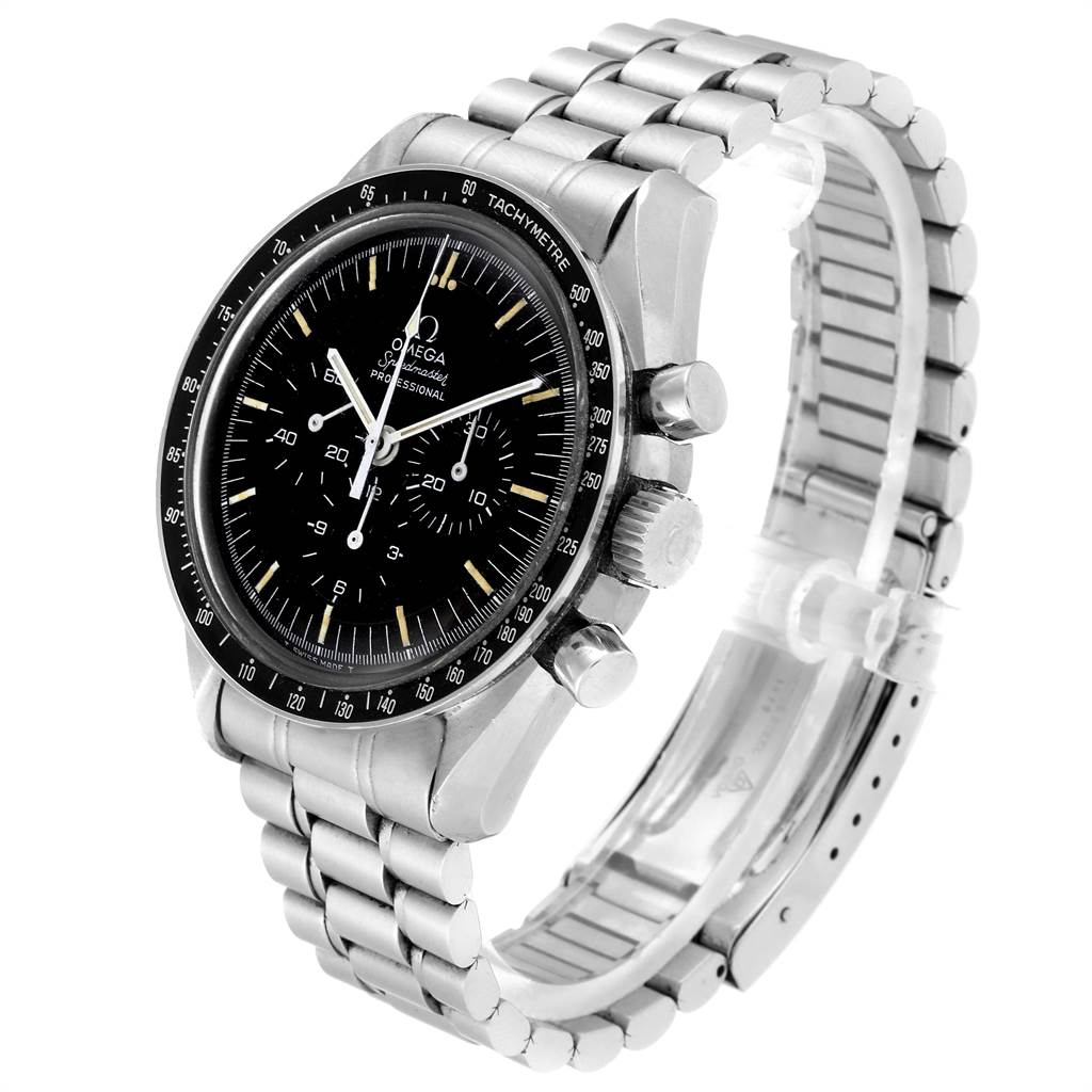 The image shows an Omega Speedmaster 145.022-69 Men
s Stainless Steel Black Dial 145.022-69 Men
s Stainless Steel Black Dial watch at a three-quarter angle, displaying its face, tachymeter bezel, and metal bracelet.