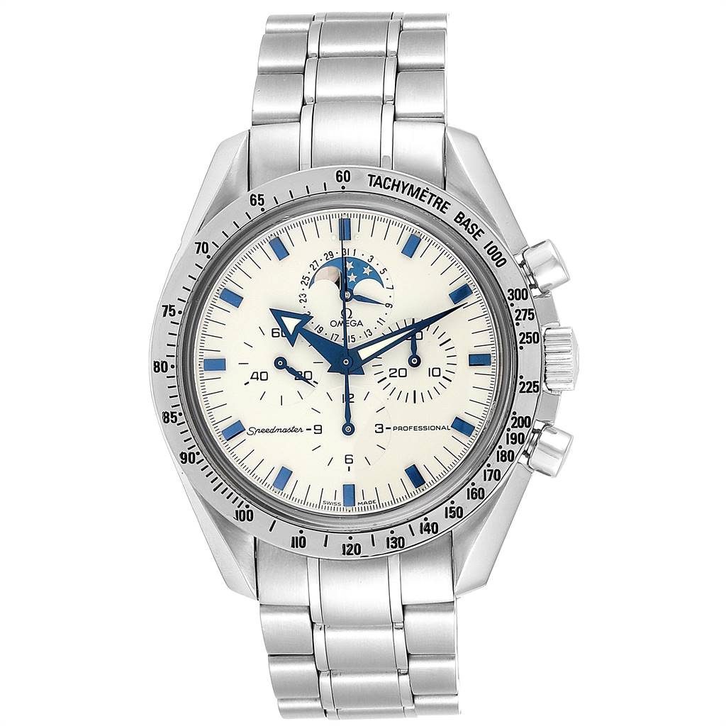 The image shows an Omega Speedmaster 3575.20.00 Men
s Stainless Steel White Dial 3575.20.00 Men
s Stainless Steel White Dial watch with a metal bracelet, tachymeter bezel, and subdials, viewed from the front.