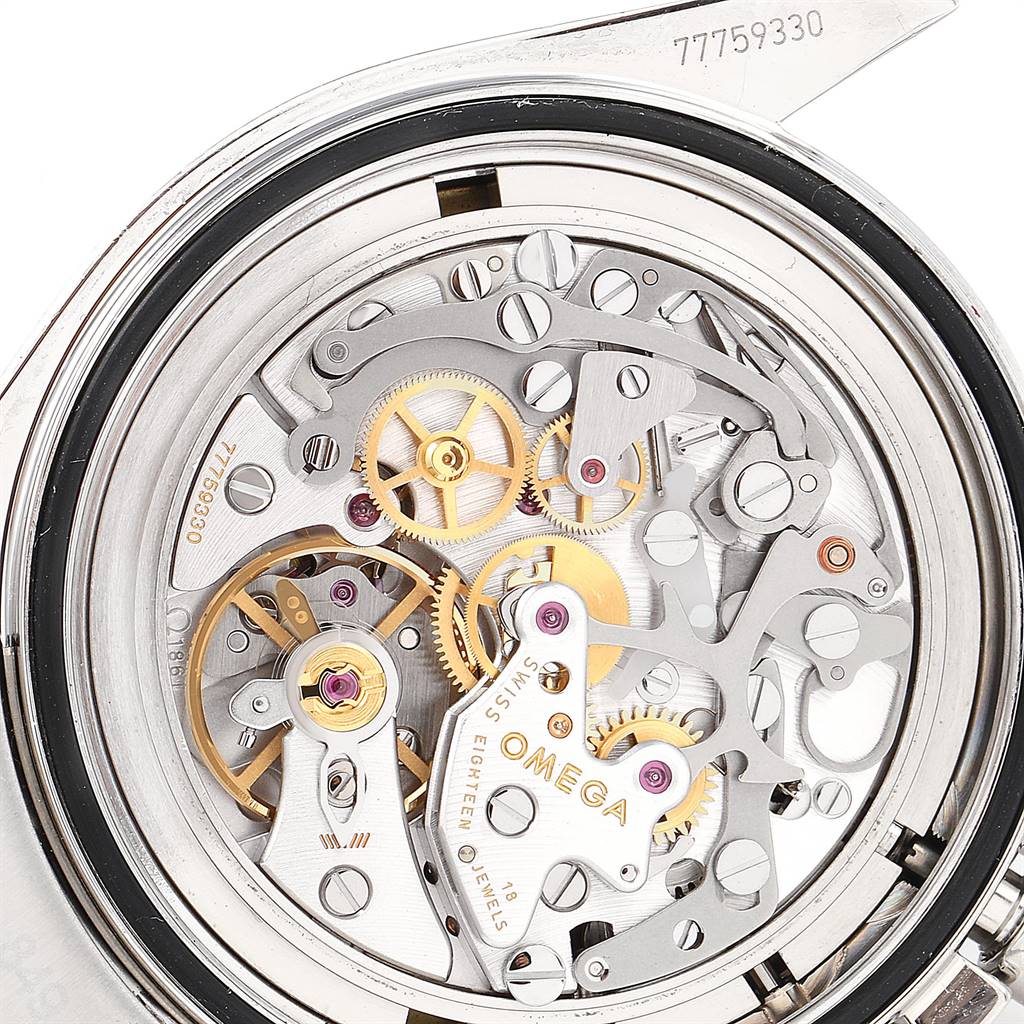 This image shows the intricate internal movement components of an Omega Speedmaster 145.0022 Men
s Stainless Steel Black Dial 145.0022 Men
s Stainless Steel Black Dial watch from a top-down view.