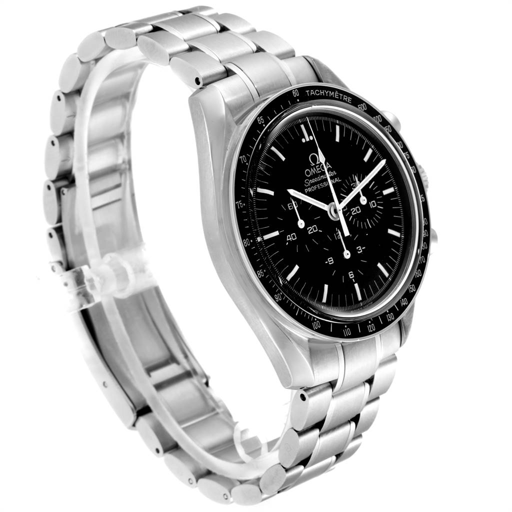 The image shows a side angle of an Omega Speedmaster 3572.50.00 Men
s Stainless Steel Black Dial 3572.50.00 Men
s Stainless Steel Black Dial watch, highlighting its black dial, tachymeter bezel, and stainless steel bracelet.