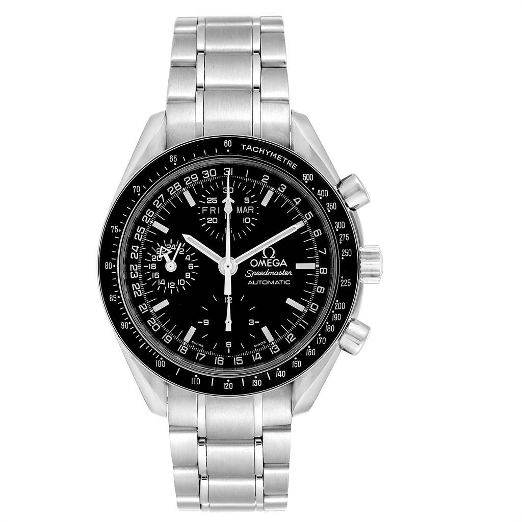 The image shows a frontal view of an Omega Speedmaster 3520.50.00 Men
s Stainless Steel Black Dial 3520.50.00 Men
s Stainless Steel Black Dial watch, highlighting its black dial, chronograph subdials, and stainless steel bracelet.