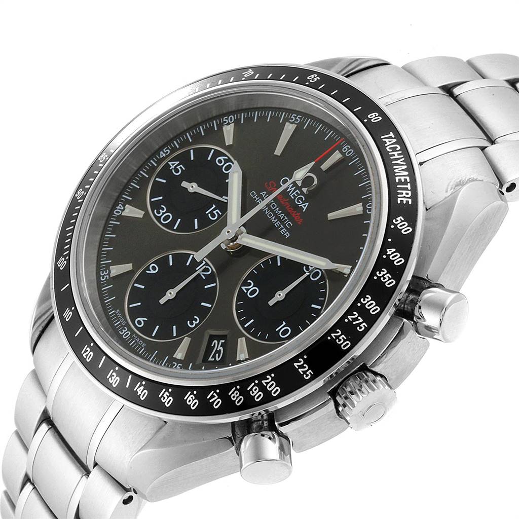 The image shows an angled close-up of an Omega Speedmaster 323.30.40.40.06.001 Men
s Stainless Steel Grey Dial 323.30.40.40.06.001 Men
s Stainless Steel Grey Dial watch, highlighting the dial, chronograph subdials, and stainless steel bracelet.