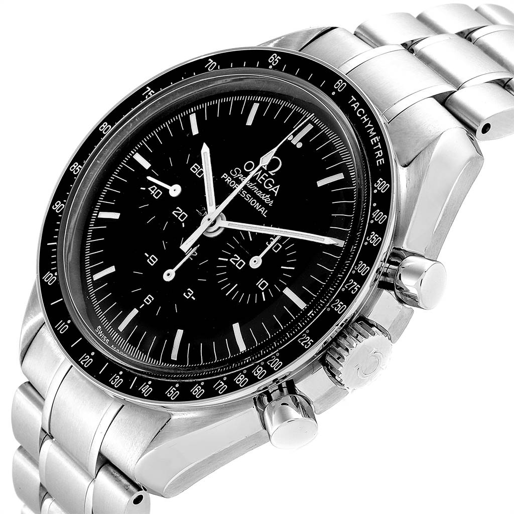 The Omega Speedmaster 3570.50.00 Men
s Stainless Steel Black Dial 3570.50.00 Men
s Stainless Steel Black Dial watch is shown from an oblique angle, displaying the face, bezel, crown, and bracelet clearly.
