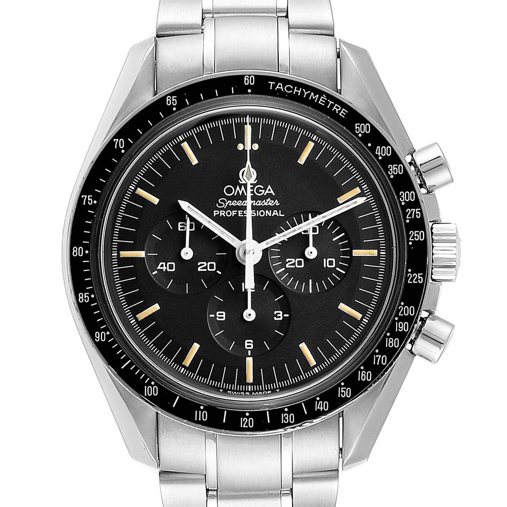 The image shows a front view of the Omega Speedmaster 145.022 Men's Stainless Steel Black Dial 145.022 Men's Stainless Steel Black Dial watch with a black dial, tachymeter bezel, and stainless steel bracelet.
