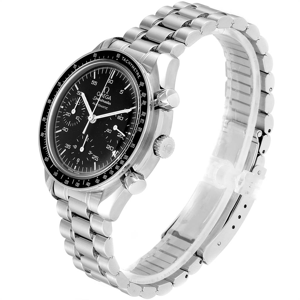 The image shows an angled view of an Omega Speedmaster 3510.50.00 Men
s Stainless Steel Black Dial 3510.50.00 Men
s Stainless Steel Black Dial watch highlighting its face, bezel, and metal bracelet.