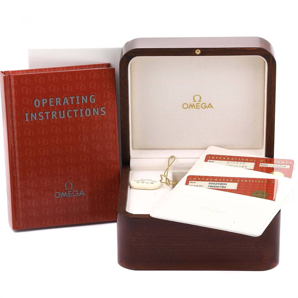 The image shows an Omega Speedmaster 3552.59.00 Men
s Stainless Steel Black Dial 3552.59.00 Men
s Stainless Steel Black Dial box set, including the watch box, operating instructions, and warranty cards.