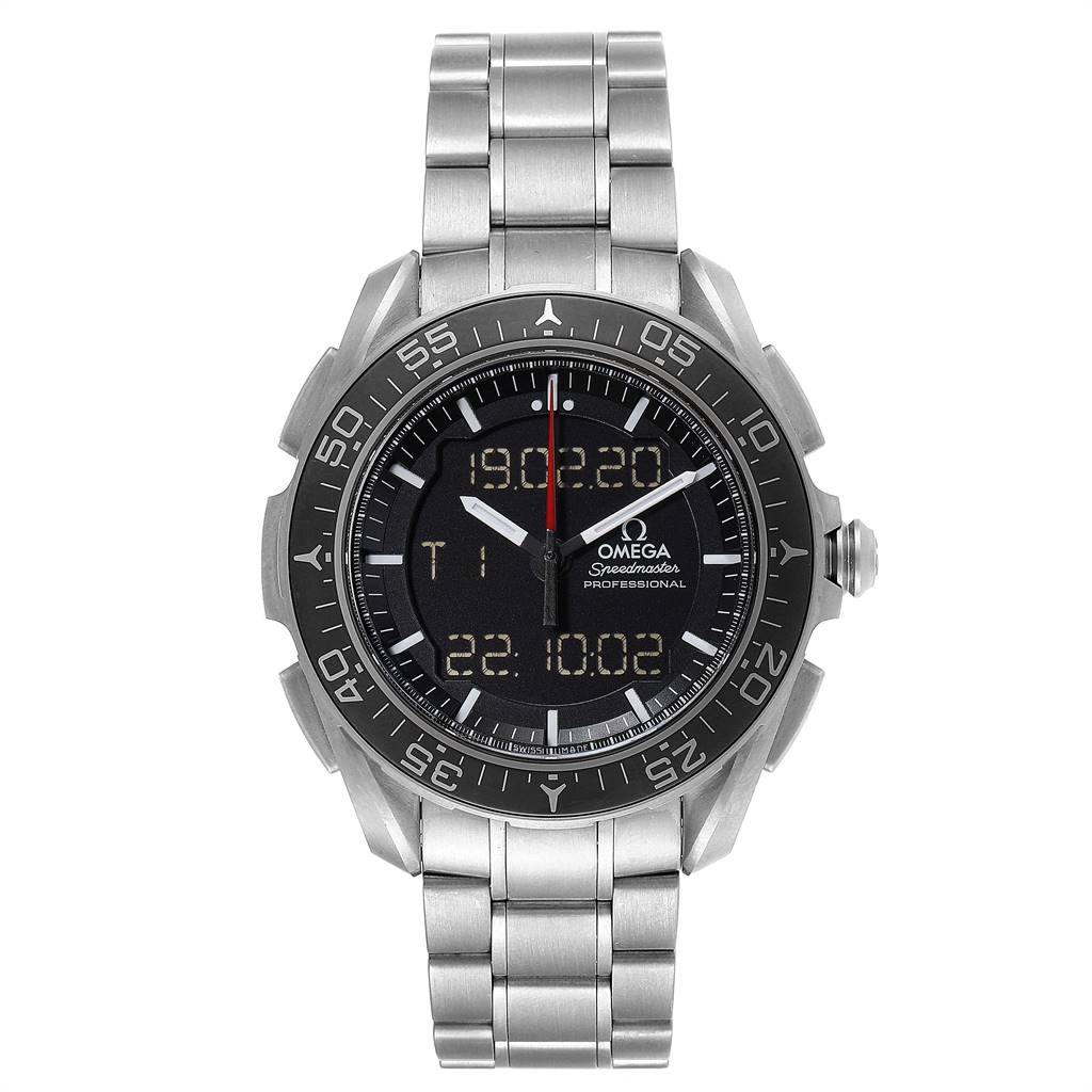 The image shows the Omega Speedmaster 318.90.45.79.01.001 Men's Titanium Black Dial 318.90.45.79.01.001 Men's Titanium Black Dial watch from a front angle, displaying the dial, hands, bezel, and bracelet.