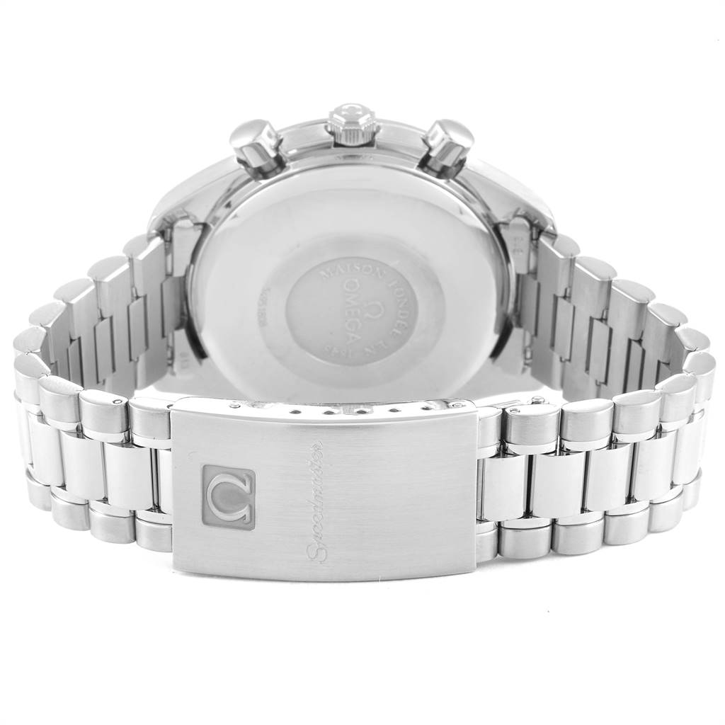 The image shows the backside and bracelet clasp of an Omega Speedmaster 3523.30.00 Men
s Stainless Steel Silver Dial 3523.30.00 Men
s Stainless Steel Silver Dial watch, featuring its stainless steel construction.