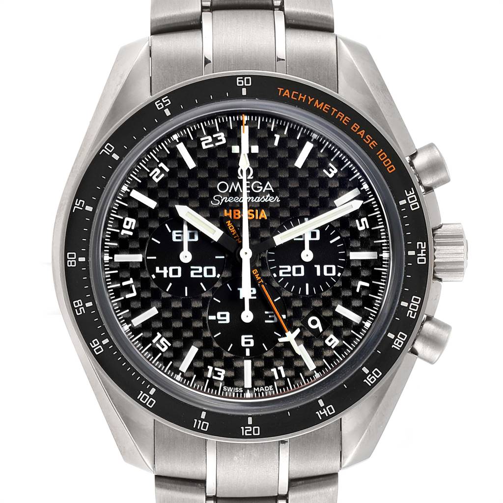 This image shows a close-up, front view of the dial and bracelet of an Omega Speedmaster 321.90.44.52.01.001 Men's Titanium Black Dial 321.90.44.52.01.001 Men's Titanium Black Dial watch model.