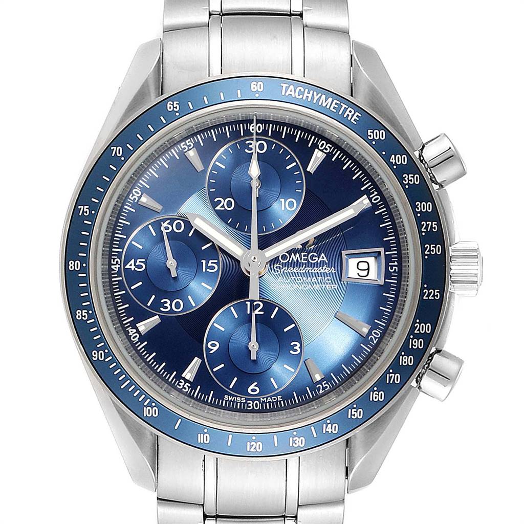 Front angle showing the dial, subdials, tachymeter bezel, date window, hour markers, hands, and part of the bracelet of the Omega Speedmaster 3212.80.00 Men
s Stainless Steel Blue Dial 3212.80.00 Men
s Stainless Steel Blue Dial watch.