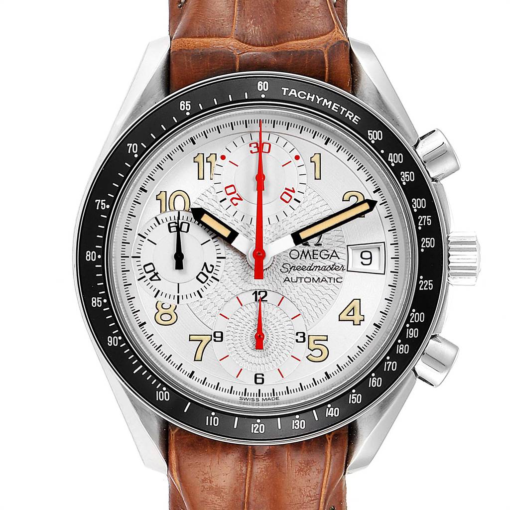 This image shows a front view of an Omega Speedmaster 3513.33.00 Men
s Stainless Steel White Dial 3513.33.00 Men
s Stainless Steel White Dial watch, displaying its dial, bezel, and brown leather strap.