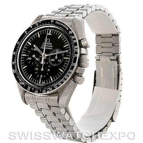 The image shows a three-quarter view of an Omega Speedmaster Men's Stainless Steel Black Dial Men's Stainless Steel Black Dial watch highlighting its bezel, dial, and metal bracelet.