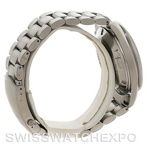 The image shows the side view of the Omega Speedmaster 3570.50 Men
s Stainless Steel Black Dial 3570.50 Men
s Stainless Steel Black Dial watch, highlighting the bracelet and part of the watch case and back.