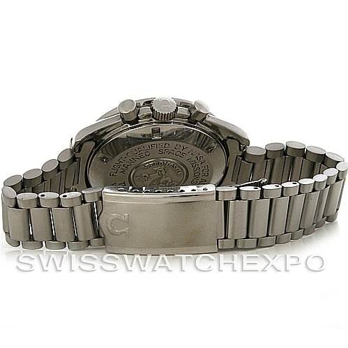 This image shows the back case and bracelet of an Omega Speedmaster Men
s Stainless Steel Black Dial Men
s Stainless Steel Black Dial watch from a slightly angled rear view.