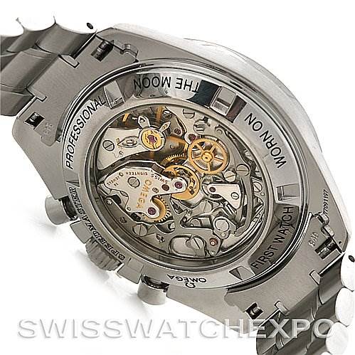 This is an image showing the back of the Omega Speedmaster 3572.50.00 Men
s Stainless Steel Black Dial 3572.50.00 Men
s Stainless Steel Black Dial watch, highlighting its intricate mechanical movement.