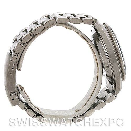 The image shows a side view of an Omega Speedmaster 3570.50.00 Men
s Stainless Steel Black Dial 3570.50.00 Men
s Stainless Steel Black Dial watch, focusing on the bracelet and side profile of the case.