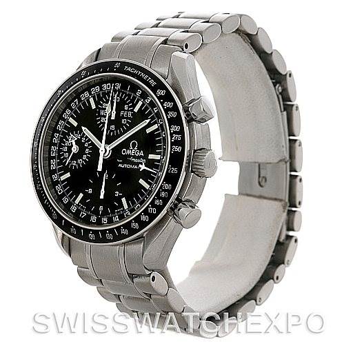 The image shows a side angle of the Omega Speedmaster 3220.50.00 Men
s Stainless Steel Black Dial 3220.50.00 Men
s Stainless Steel Black Dial, displaying the face, bezel, chronograph buttons, and part of the bracelet.