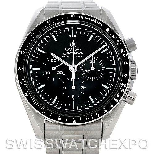 The image shows a frontal view of the Omega Speedmaster 3570.50.00 Men
s Stainless Steel Black Dial 3570.50.00 Men
s Stainless Steel Black Dial watch, highlighting its dial, bezel, and bracelet.