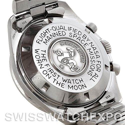 The image shows the case back of an Omega Speedmaster Men
s Stainless Steel Black Dial Men
s Stainless Steel Black Dial watch, highlighting its inscriptions and the bracelet attachment.