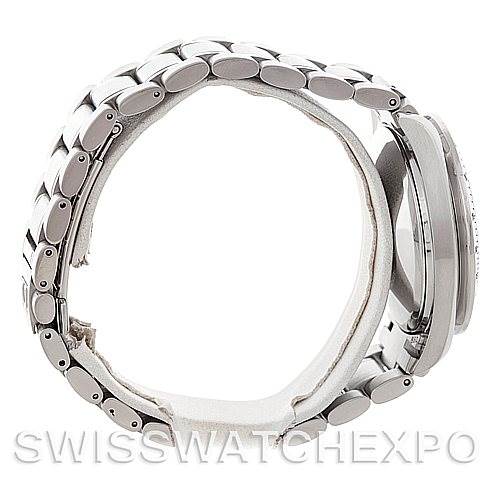 This side view of the Omega Speedmaster 3513.50.00 Men's Stainless Steel Black Dial 3513.50.00 Men's Stainless Steel Black Dial watch showcases its metal bracelet and case profile, including the crown and chronograph pushers.