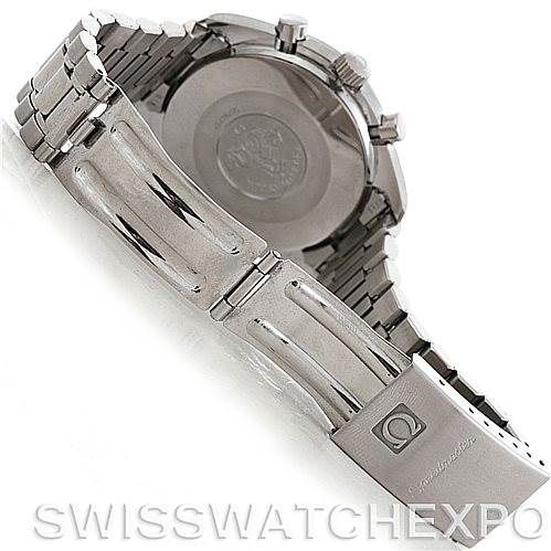 The image shows the back and clasp of an Omega Speedmaster 3510.50.00 Men
s Stainless Steel Black Dial 3510.50.00 Men
s Stainless Steel Black Dial, highlighting its stainless steel bracelet and case back.