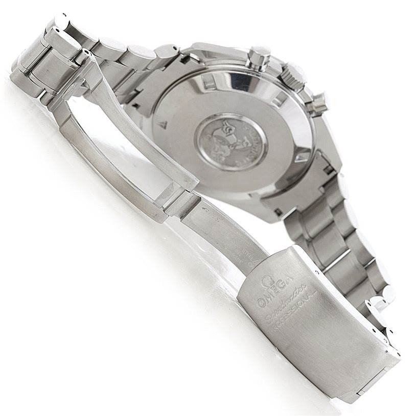 This image shows the clasp and case back of an Omega Speedmaster 3594.50.00 Men
s Stainless Steel Black Dial 3594.50.00 Men
s Stainless Steel Black Dial watch from a rear angle.