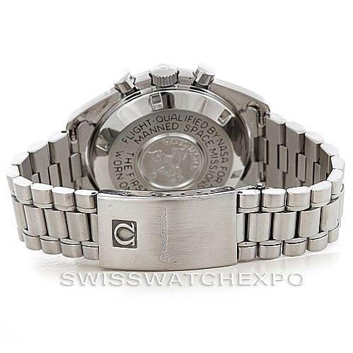 This image shows the back case and stainless steel bracelet of the Omega Speedmaster Men
s Stainless Steel Black Dial Men
s Stainless Steel Black Dial watch.