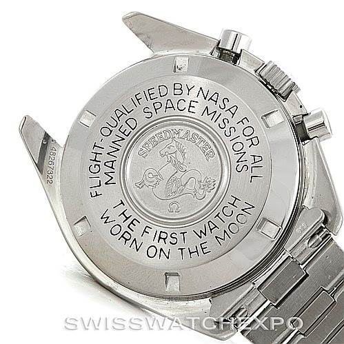 This image shows the case back of an Omega Speedmaster Men
s Stainless Steel Black Dial Men
s Stainless Steel Black Dial, which displays commemorative engravings.