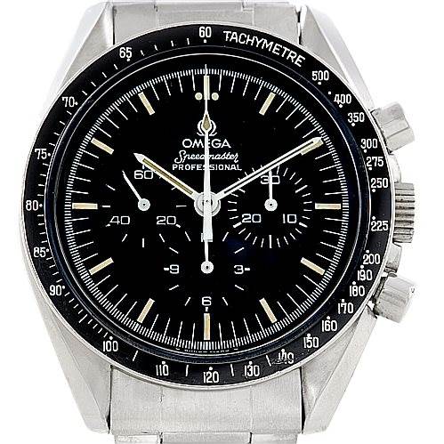 The image shows the front view of the Omega Speedmaster Men
s Stainless Steel Black Dial Men
s Stainless Steel Black Dial, displaying its dial, sub-dials, and tachymeter bezel.