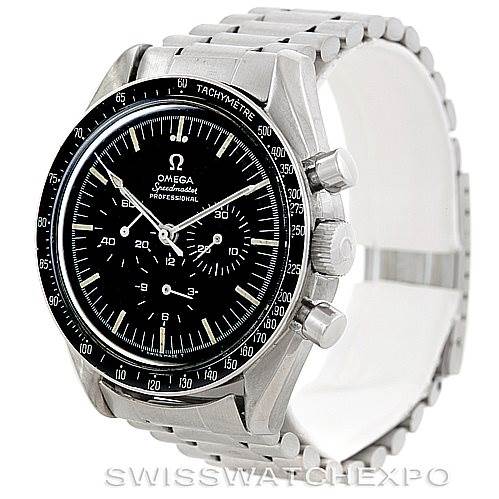 The image shows an Omega Speedmaster Men
s Stainless Steel Black Dial Men
s Stainless Steel Black Dial watch at an oblique angle, displaying its face, bezel, and bracelet with side buttons.