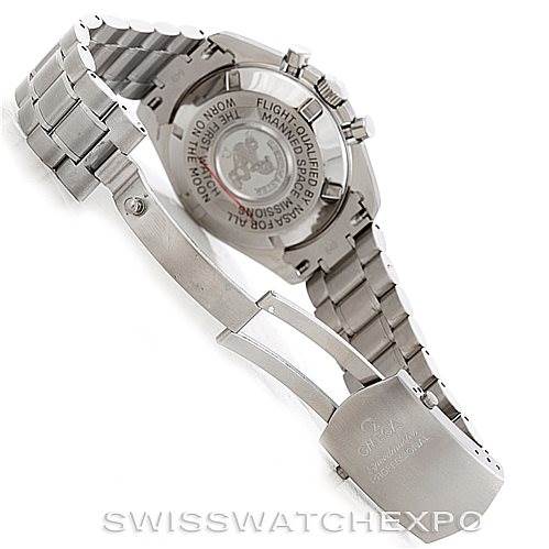 This image shows the back case and bracelet of an Omega Speedmaster Men
s Stainless Steel Black Dial Men
s Stainless Steel Black Dial watch from a diagonal rear angle.